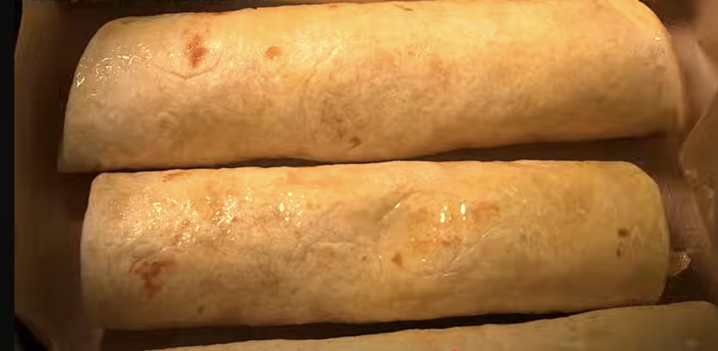 Wrapy s kuřecím masem, jalapeños, mozzarellou a rančovou omáčkou z horkovzdušné fritézy