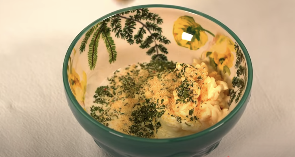 Wrapy s kuřecím masem, jalapeños, mozzarellou a rančovou omáčkou z horkovzdušné fritézy