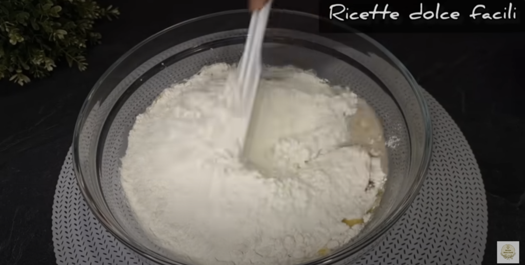 Domácí pizza XXL s tuňákem, mozzarellou a černými olivami