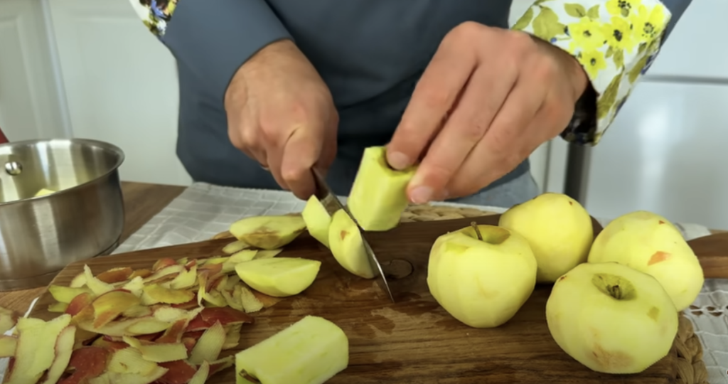 Bezlepkový čokoládovo-jablečný mousse bez cukru – pouze 2 ingredience