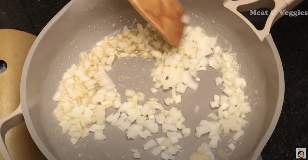 Italské penne s mletým hovězím masem a smetanovo-rajčatovou omáčkou – rychlé, krémové a plné chutí
