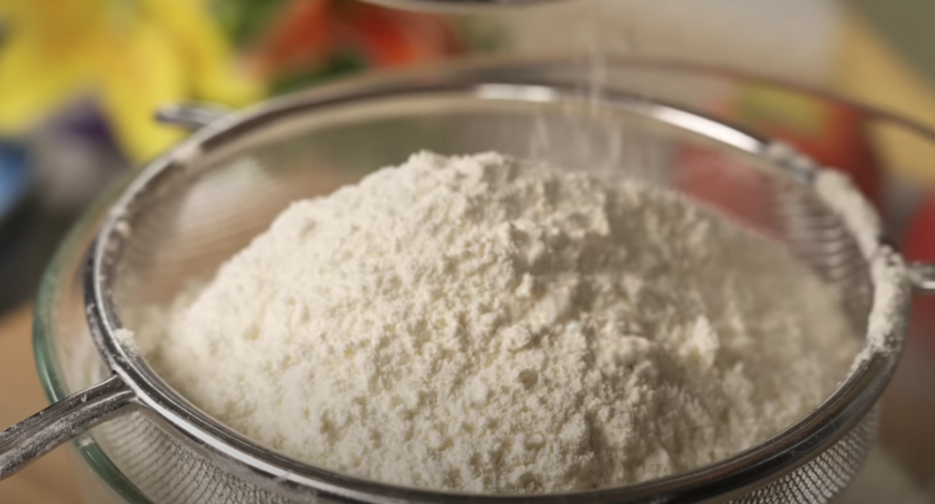 Švýcarský jablečný koláč se spirálou vanilkového krému – ideální k podzimnímu odpoledni