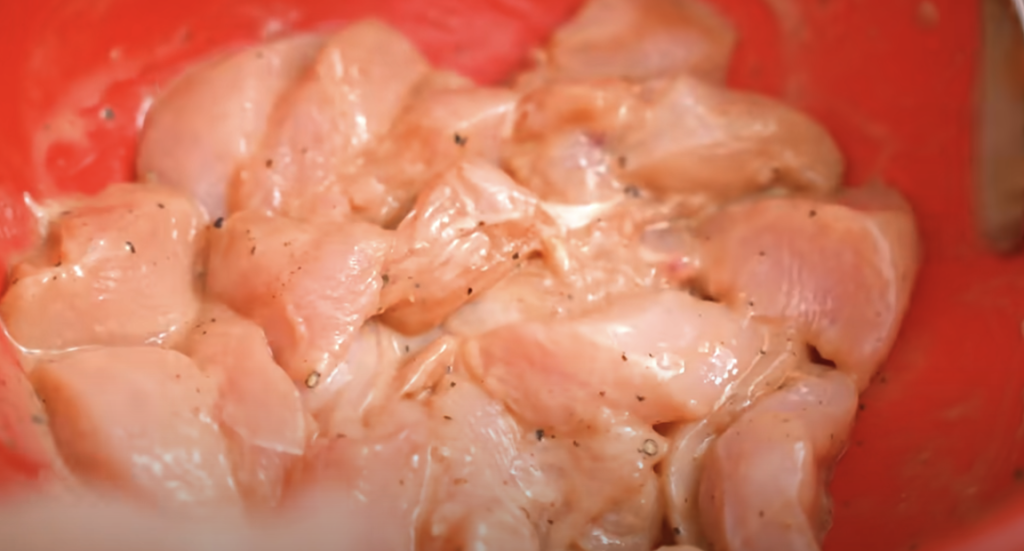 Kuřecí kousky v medovo-sezamové omáčce s vůní Orientu