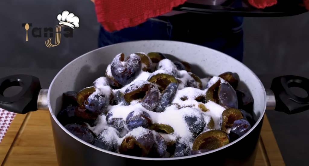 Tradiční domácí švestkový džem krok za krokem – potřebujete pouze 2 ingredience