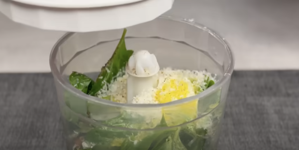 Ricottové knedlíčky s bazalkovým pestem – delikatesa italské kuchyně v lehkém a svěžím podání