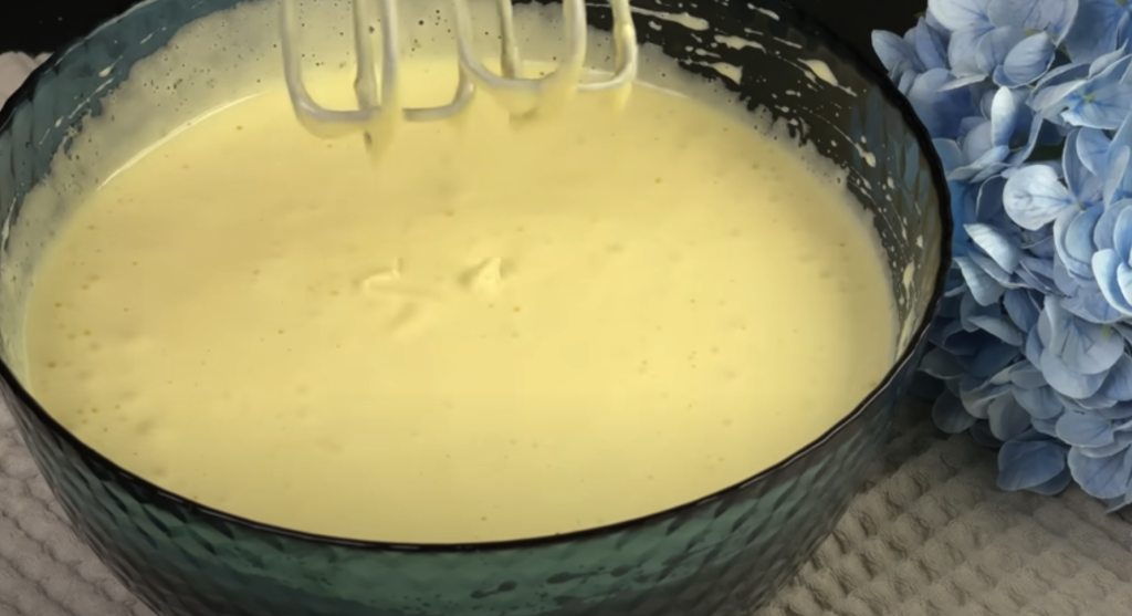 Babiččin koláč s karamelizovanými jablky a vůní vanilky