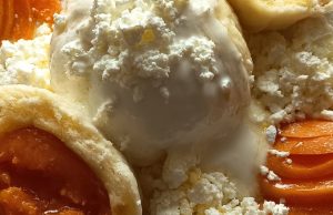 Recept na kynuté meruňkové knedlíky.