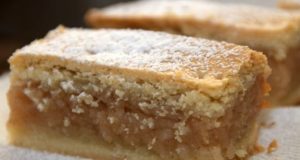 Rychlý recept na vynikající jablečný koláč, který si vás získá svou jednoduchostí!