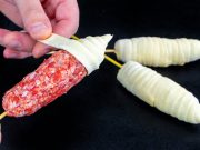 Jednoduchý recept na skvělé občerstvení: Mleté maso v těstíčku a na špejli! Mleté maso obalené v těstíčku na špejli – originální recept na předkrm