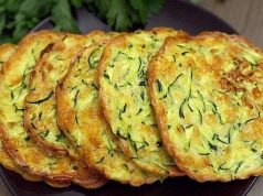Recept na zdravé cuketové placičky připravené za pár minut: Chutnají skvěle!