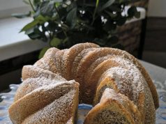 Olejová bábovka s mákem – nadýchaná, voňavá a vždycky dokonale vláčná