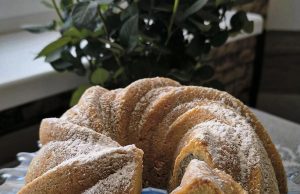 Olejová bábovka s mákem – nadýchaná, voňavá a vždycky dokonale vláčná Olejová bábovka s mákem – nadýchaná, voňavá a vždycky dokonale vláčná