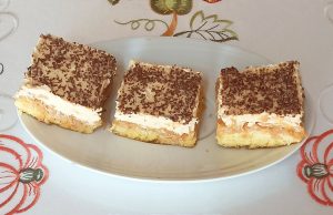 Obrácený jablečný koláč se Salkem a čokoládou