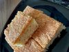 Hrnková buchta Raffaello – jemná, vláčná a zalitá smetanou