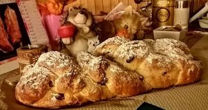 Jemná vánočka – tradiční domácí recept podle staré kuchařky Jemná vánočka – tradiční domácí recept podle staré kuchařky