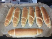 Domácí rohlíky – nadýchané, měkké a voňavé jako z pekárny