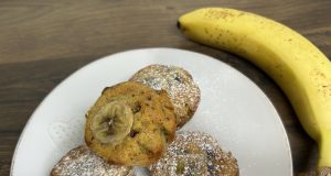 Máte doma přezrálé banány? Připravte si z nich banánové muffiny s kousky čokolády! Banánové muffiny s kousky čokolády – vláčné, voňavé a jednoduché