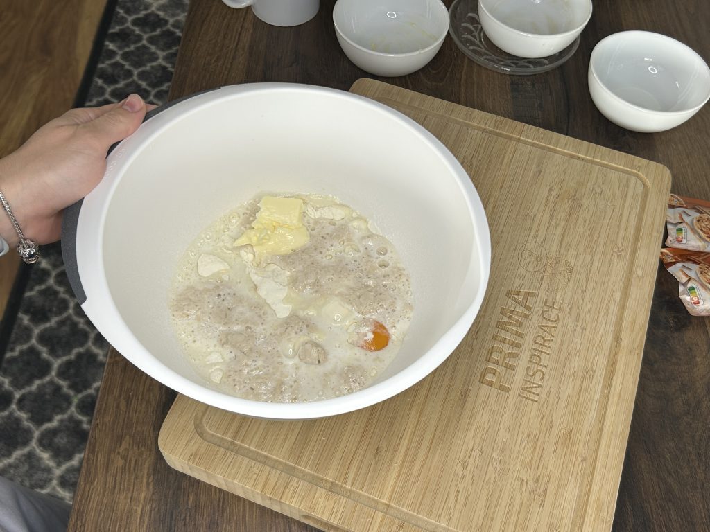 Křupavý domácí trdelník z trouby se skořicovým cukrem