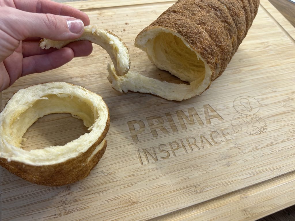 Křupavý domácí trdelník z trouby se skořicovým cukrem