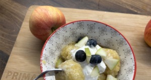 Jablečné knedlíčky jen ze 2 ingrediencí Jablečné knedlíčky jen ze 2 ingrediencí