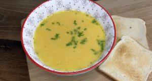 Krémová mrkvová polévka se zázvorem