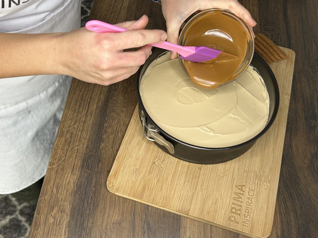 Lotus cheesecake – nepečený karamelový dort