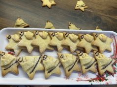 Hvězdičkové a stromečkové sušenky s mandlemi