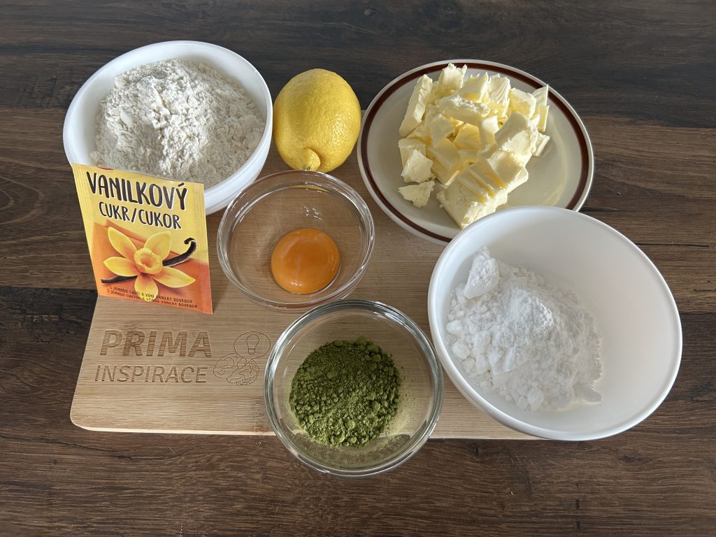 Matcha linecké koláčky – moderní vánoční klasika v zeleném kabátku