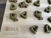 Matcha linecké koláčky – moderní vánoční klasika v zeleném kabátku