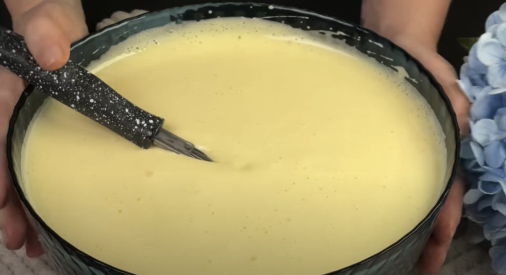 Babiččin koláč s karamelizovanými jablky a vůní vanilky