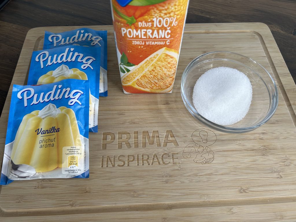 Lehké vídeňské řezy s pomerančovou náplní