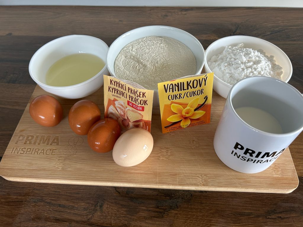 Lehké vídeňské řezy s pomerančovou náplní