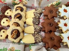 Pět druhů vánočního cukroví z jednoho těsta – vanilkové hvězdy, ježci, labky v čokoládě, kakaové i ořechové varianty Pět druhů vánočního cukroví z jednoho těsta – vanilkové hvězdy, labky v čokoládě i ořechové kvítky