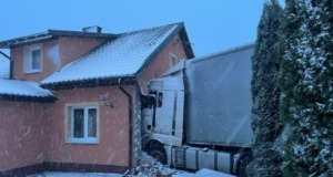 Důchodkyni Ireně vjel kamion přímo do kuchyně. Život jí zachránila lednice