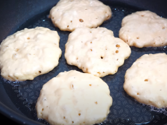 Vláčné a nadýchané – Připravte si tuto sladkou snídani v podobě lívanců! Vláčné a nadýchané - Připravte si tuto sladkou snídani v podobě lívanců!