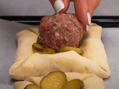 Masové kuličky v listovém těstíčku se sýrem – rychlý slaný předkrm