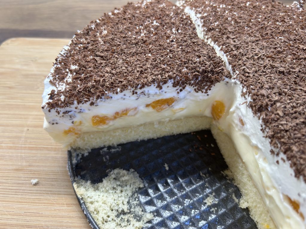 Florida – svěží mandarinkový dezert s vanilkovým krémem a šlehačkou