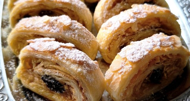 Jablečné rolky z listového těsta – rychlé, voňavé a krásně propečené