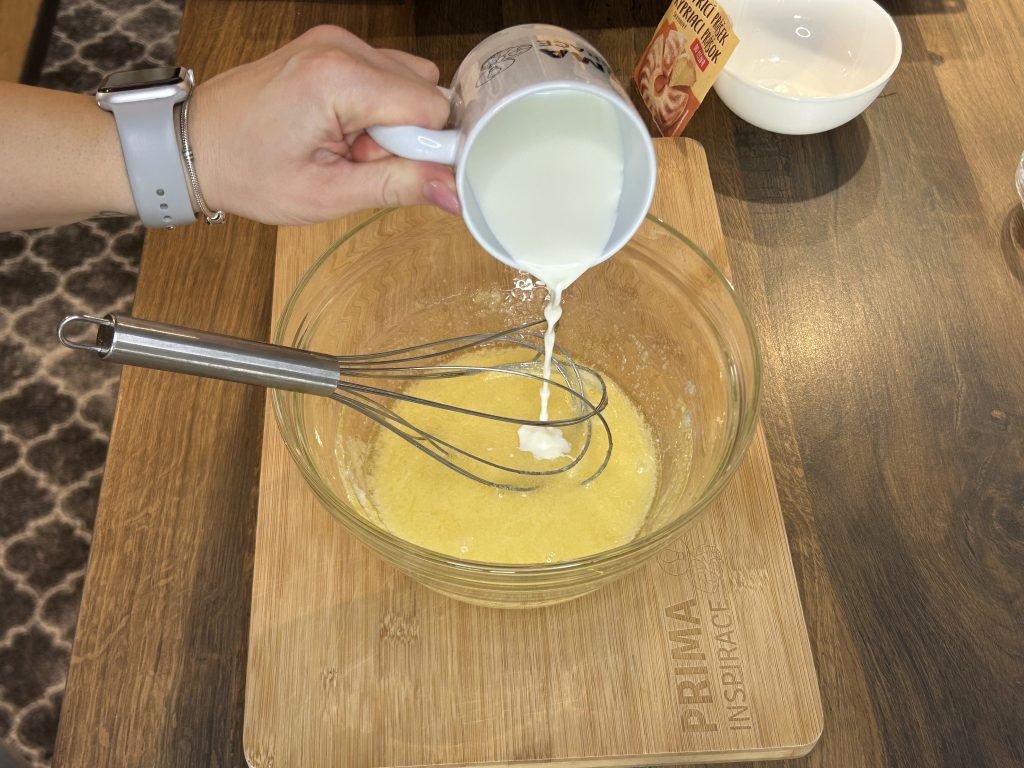 Krtkovy muffiny s banánem a šlehačkou