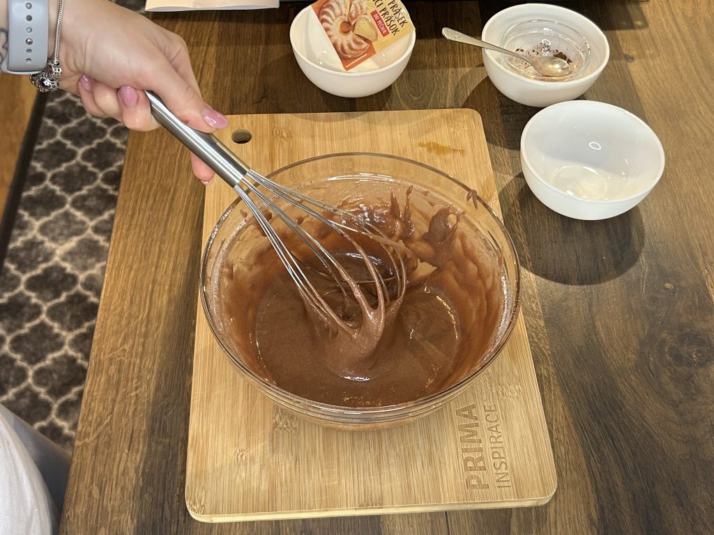 Krtkovy muffiny s banánem a šlehačkou