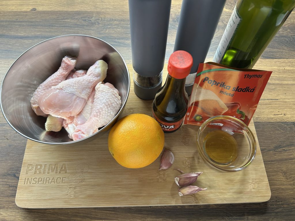 Pečená marinovaná kuřecí stehna s pomerančem a medem