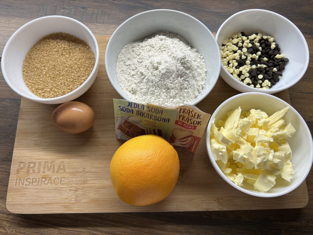 Pomerančové cookies s čokoládovými kousky