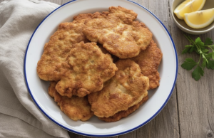 Střapaté kuřecí řízky bez trojobalu – šťavnaté, rychlé a bez nepořádku Střapaté kuřecí řízky bez trojobalu – šťavnaté, rychlé a bez nepořádku