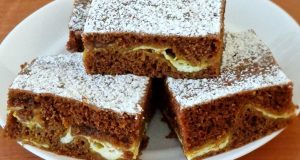 Nejoblíbenější černá buchta s tvarohem a Lotus sušenkami — vláčný kakaový moučník, co zmizí za den