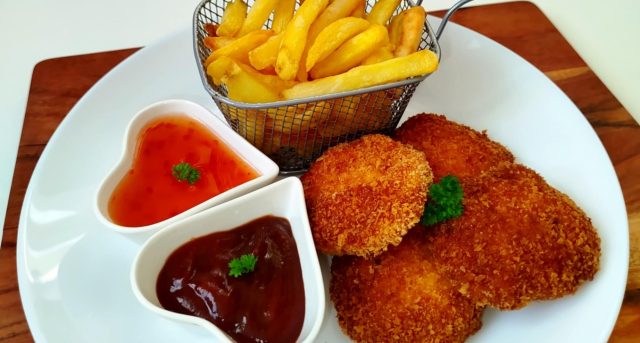 domácí kuřecí nugetky