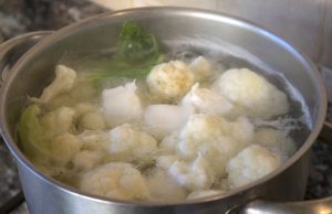 Jak vařit květák bez nepříjemného zápachu – stačí vám běžné suroviny