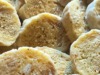 Babiččiny knedlíky ze sodovky Babiččiny knedlíky ze sodovky rozkrojené na talíři