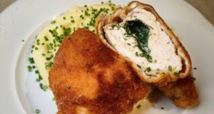 Kyjevský kotlet s bramborovou kaší