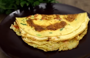 Vynikající vaječná omeleta: Inspirace na slanou a vydatnou snídani! Vaječná omeleta se sýrem