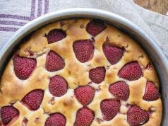 Jahodový koláč se smetanou – vláčný, voňavý a dokonale letní dezert